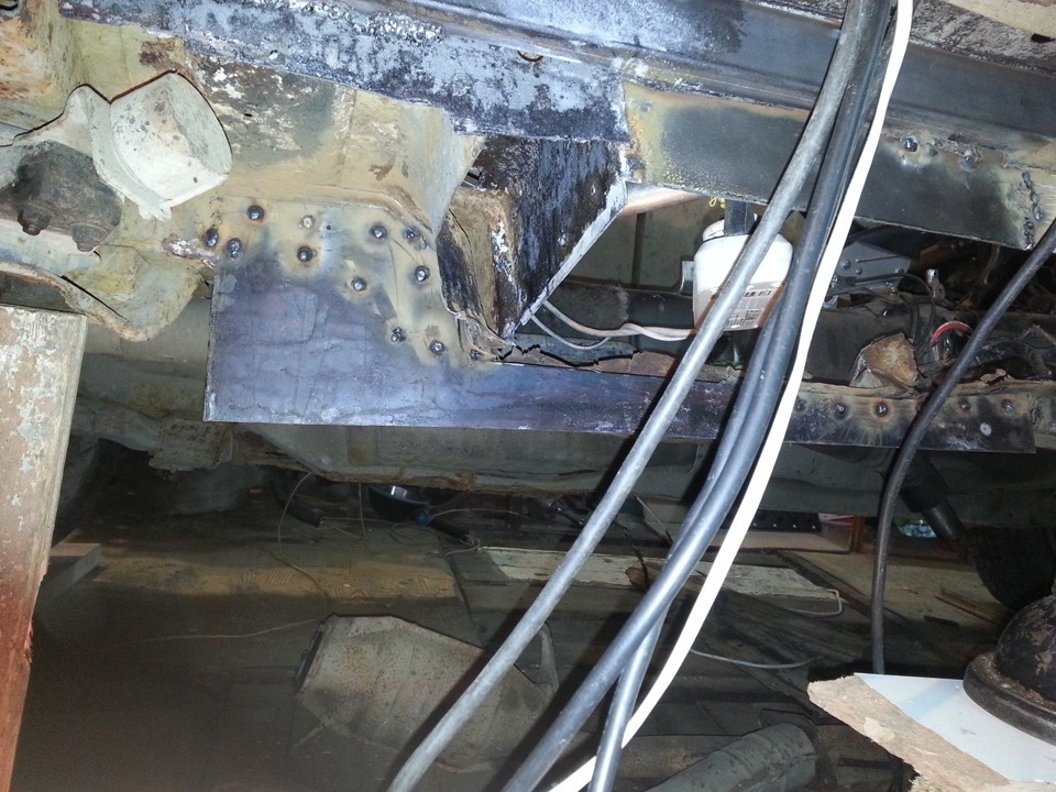 Фото в бортжурнале Nissan Skyline (R32)