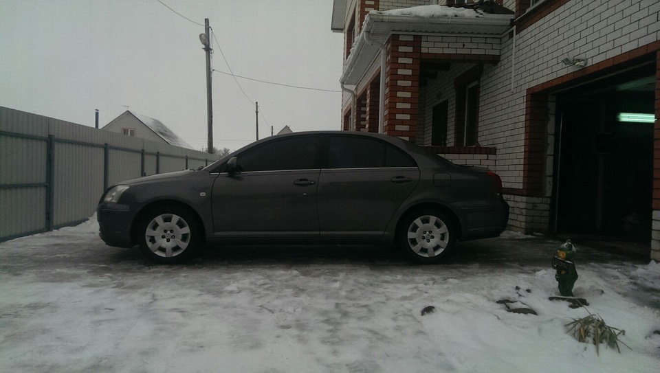 Фото в бортжурнале Toyota Avensis II