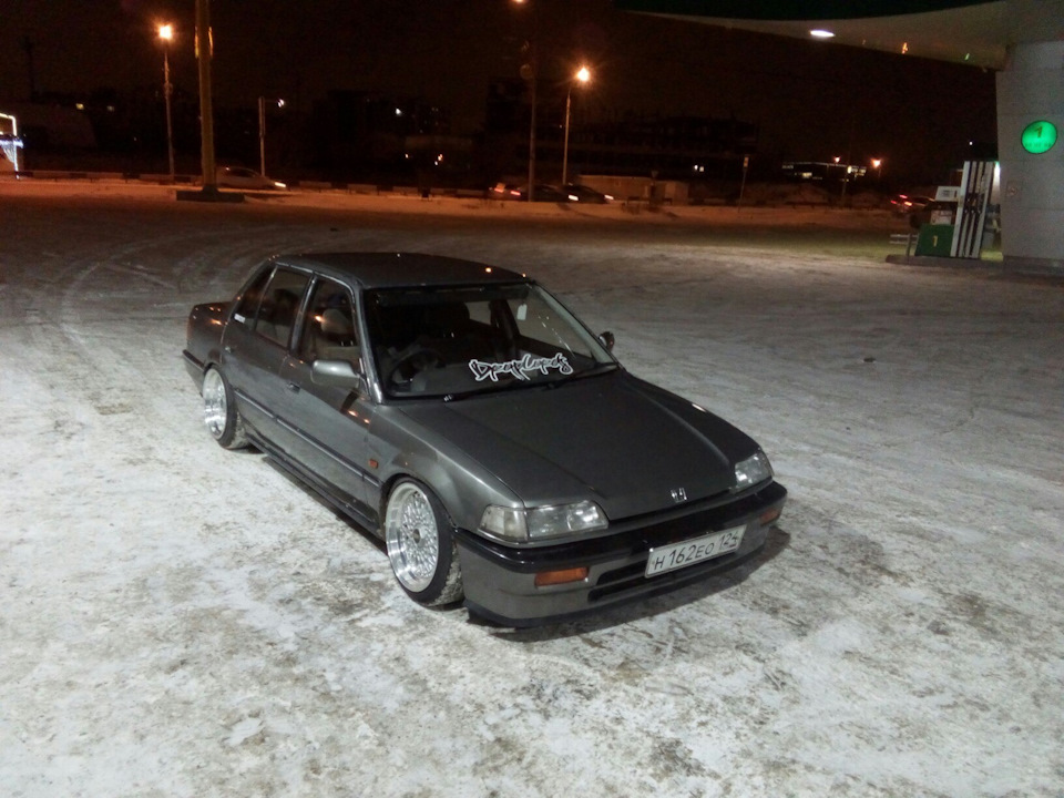 Фото в бортжурнале Honda Civic (4G)