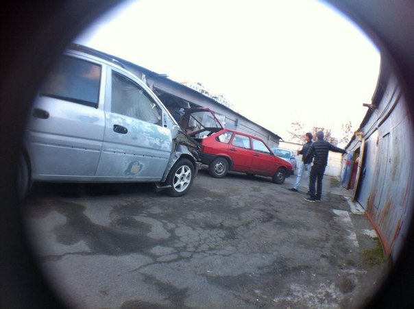 у нас тут своя амосфера — Lada 21093