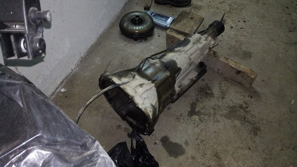 Лежит, скучает — Toyota Chaser (90)