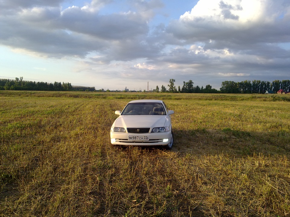 Фото в бортжурнале Toyota Chaser (100)