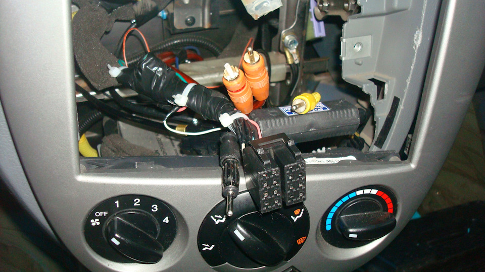 Перед подключением, зажгутовал проводку — Chevrolet Lacetti Sedan