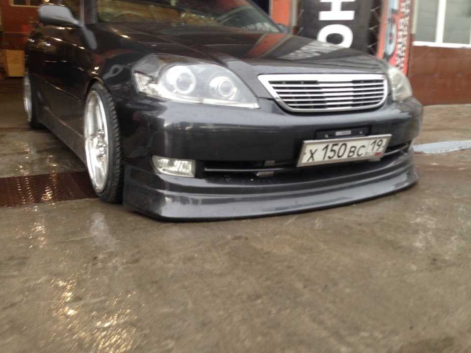 перед — Toyota Mark II (110)