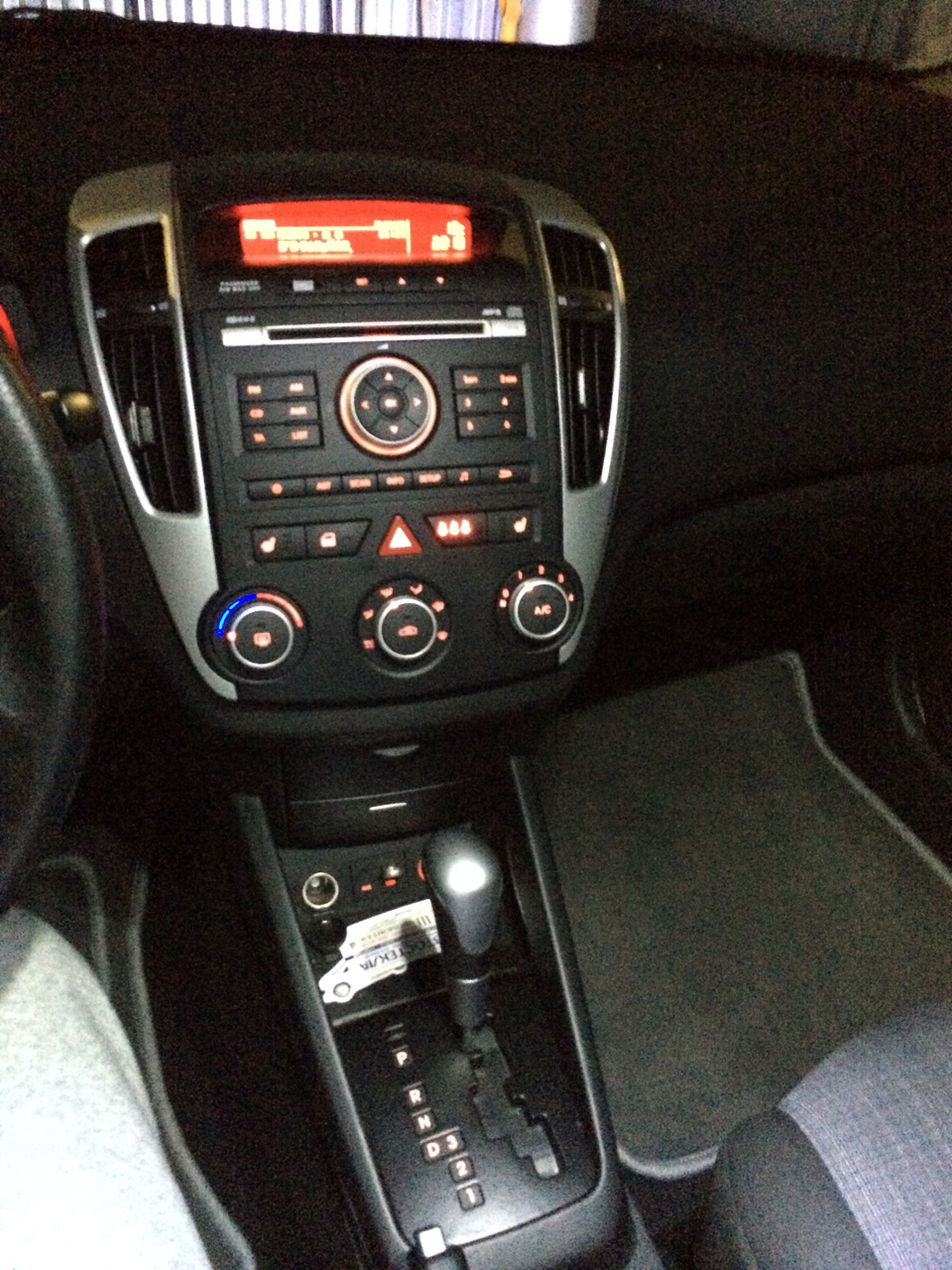 Фото в бортжурнале KIA Ceed (1G)