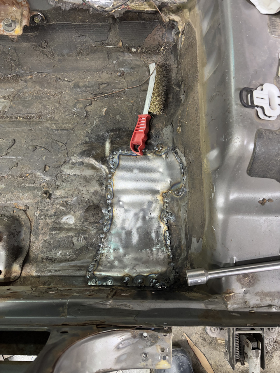Фото в бортжурнале Nissan Sunny (B14)