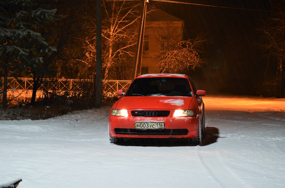 3 — Audi S6 (C4)