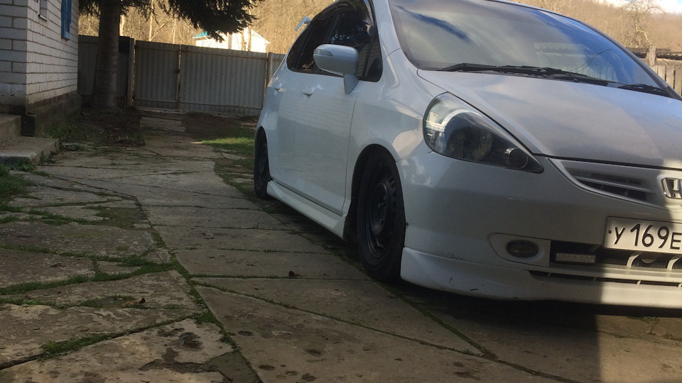 Honda Fit 1.5 VTEC<This is my waY>