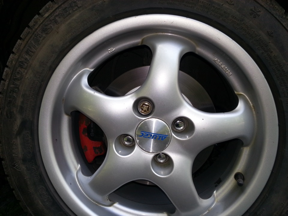 Фото в бортжурнале Volkswagen Passat B4