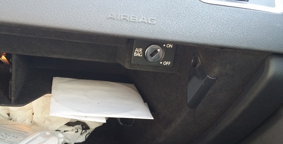 переключатель — Audi A4 Avant (B8)