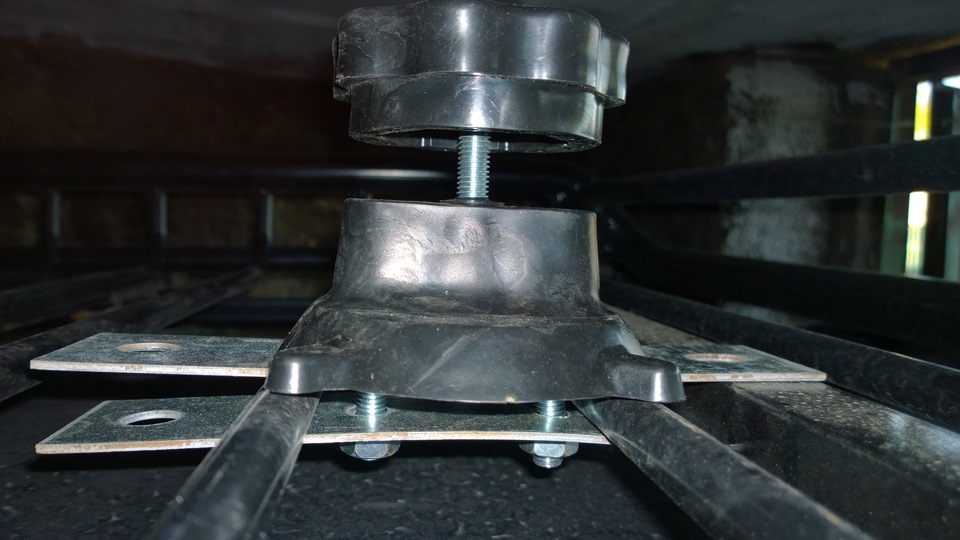 Фото в бортжурнале Mitsubishi Montero Sport (1G)