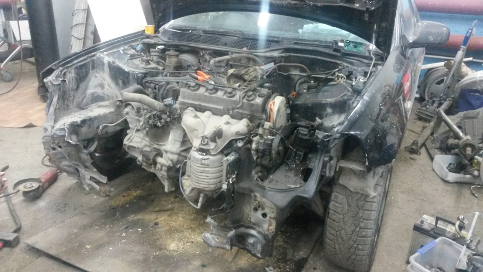 Фото в бортжурнале Honda Civic Hatchback (6G)