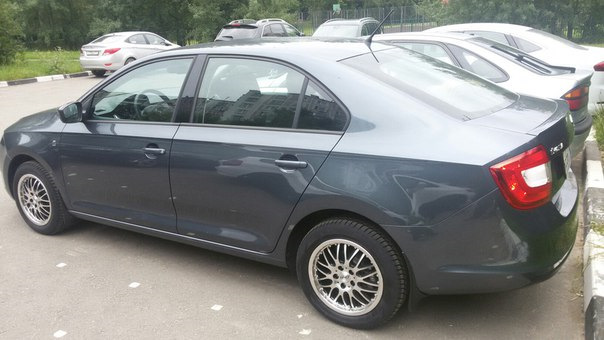 Skoda Rapid Ambition 1.4 TSI DSG-7