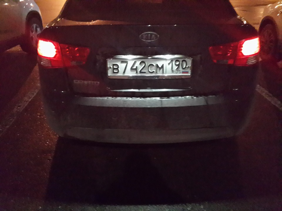 А ночью как по волшебству все меняется в белый свет — KIA Cerato (2G)