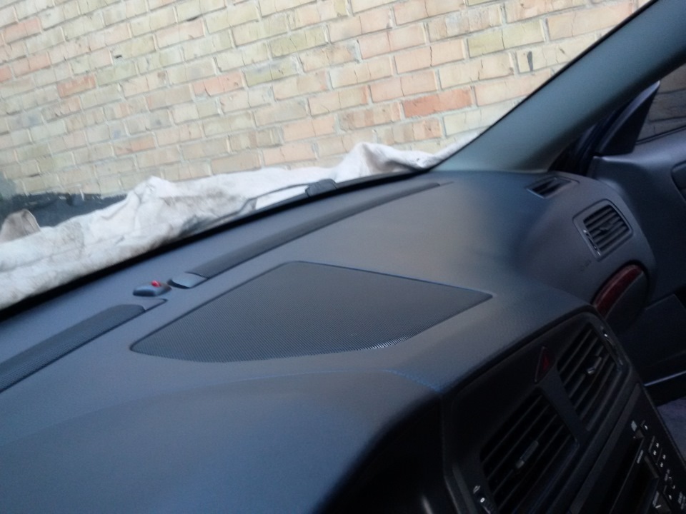 Фото в бортжурнале Volvo XC70 II
