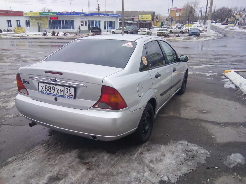 Фото в бортжурнале Ford Focus Sedan I