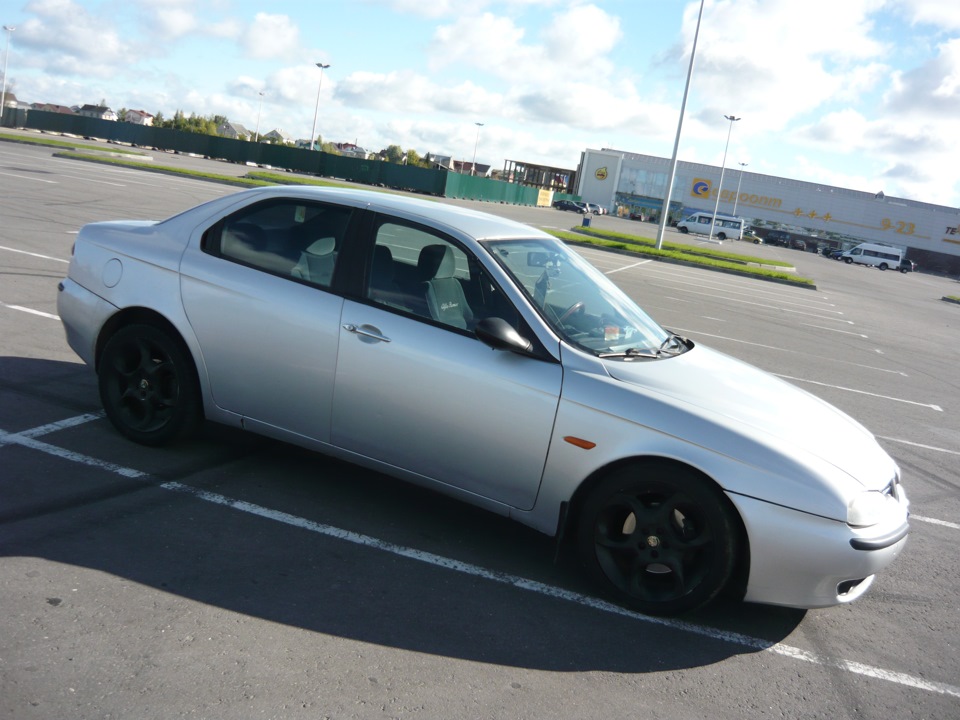 2 — Alfa Romeo 156