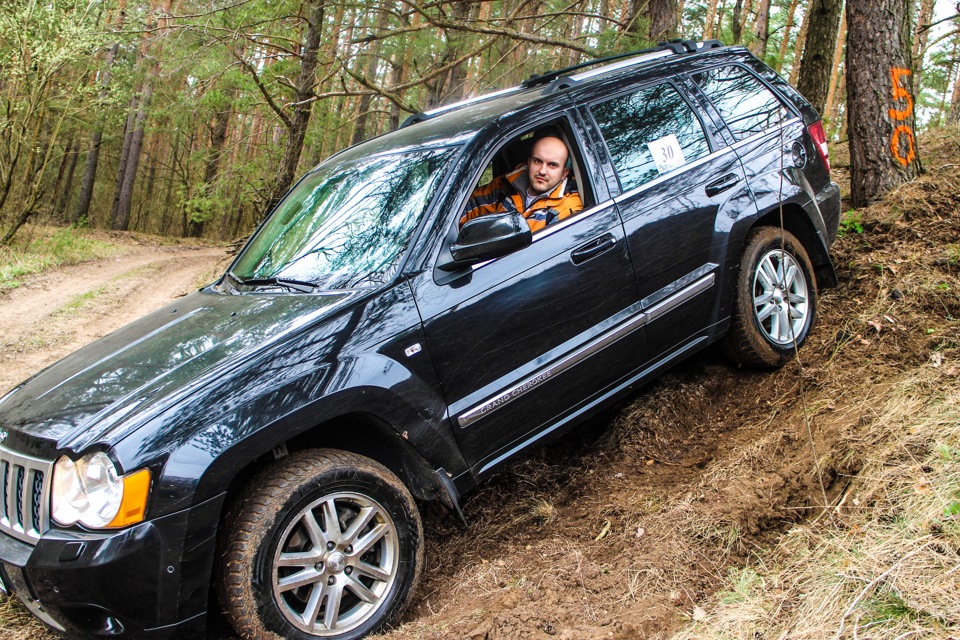 Фото в бортжурнале Jeep Grand Cherokee (WK)
