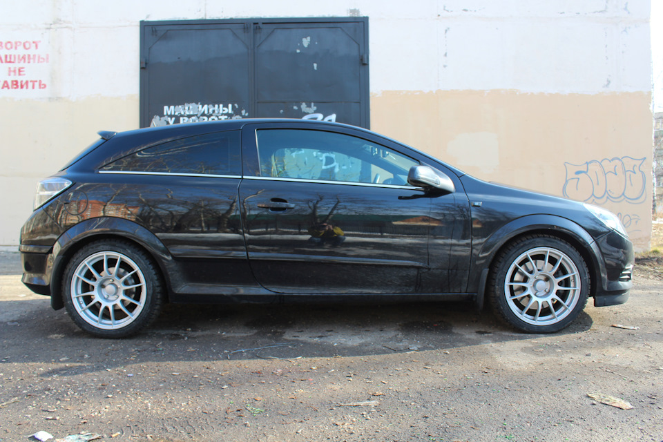 Фото в бортжурнале Opel Astra H GTC