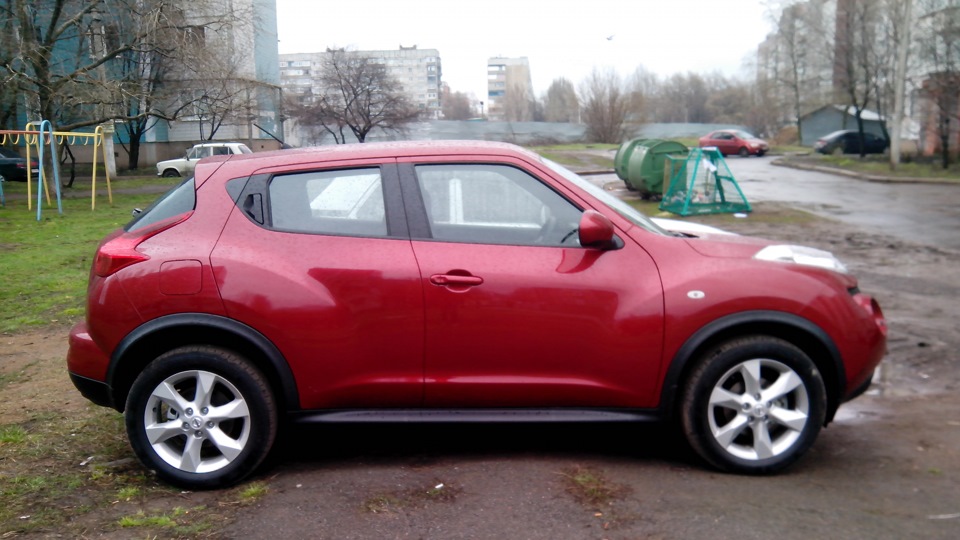Nissan Juke SE 1.6 CVT Атмосферник