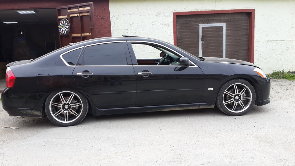 Общий вид — Infiniti M (2G)