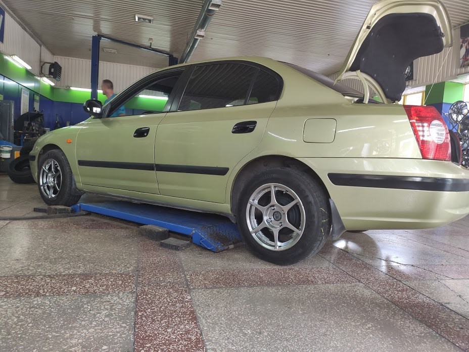 shut up and take my money! — Hyundai Elantra (3G)