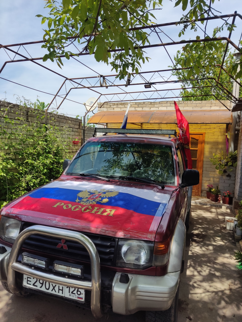 Фото в бортжурнале Mitsubishi Pajero (2G)