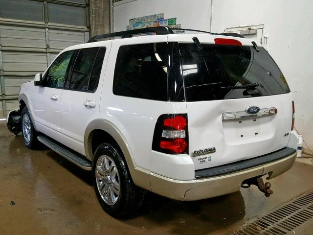 Фото в бортжурнале Ford Explorer (4G)