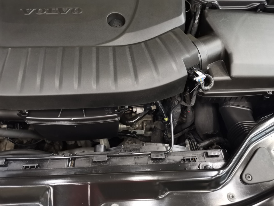 Фото в бортжурнале Volvo XC60 (1G)