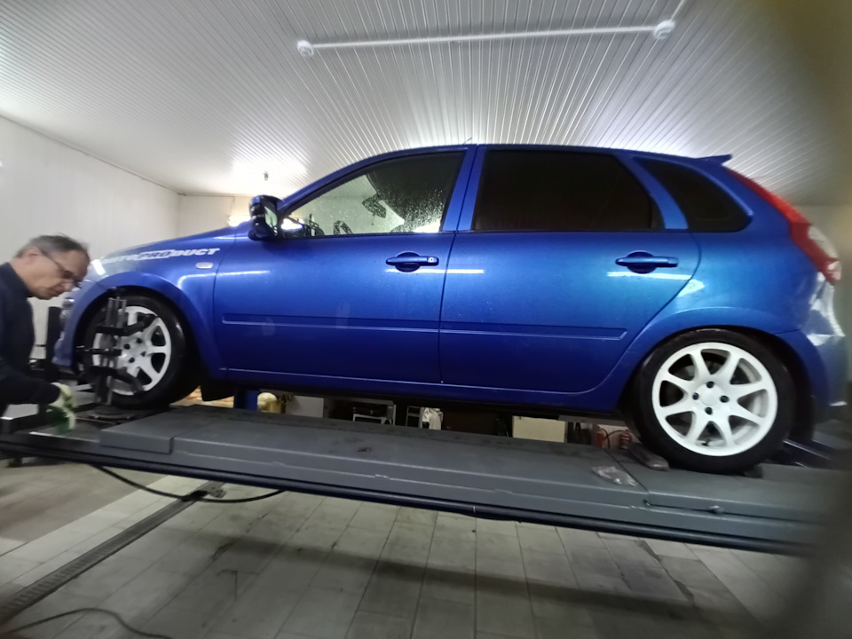 Фото в бортжурнале Lada Калина Спорт (1G)