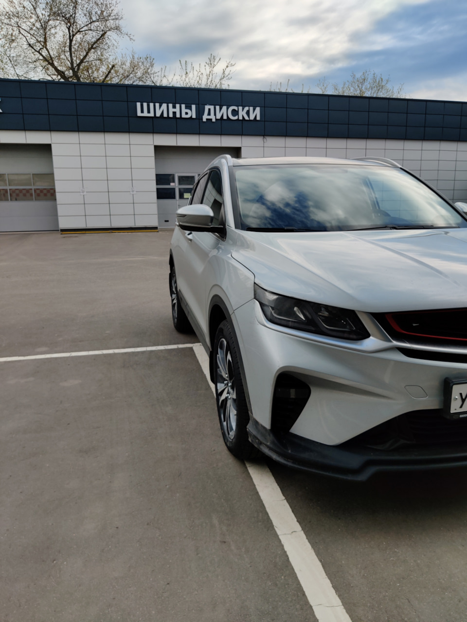 Фото в бортжурнале Geely Coolray (1G)
