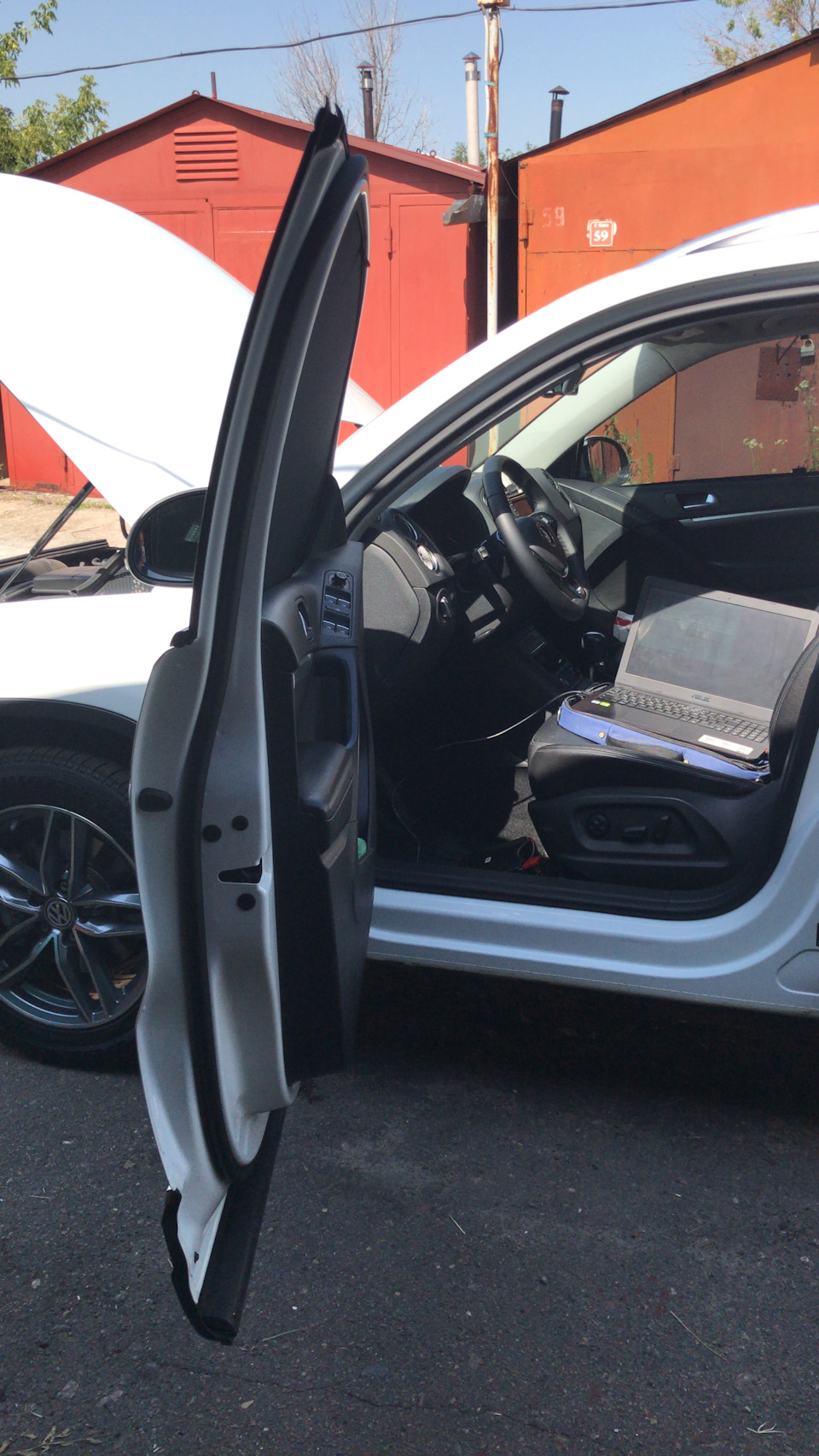 Photo from the logbook Volkswagen Tiguan (1G)