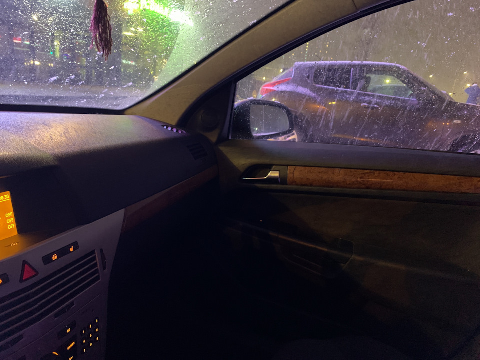 Приятная атмосфера в салоне :) — Opel Astra H