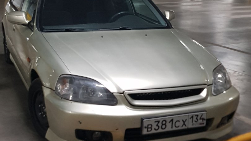Honda Civic Золото