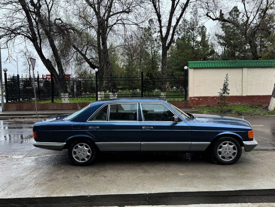 Photo from the logbook Mercedes-Benz S-Class (W126)