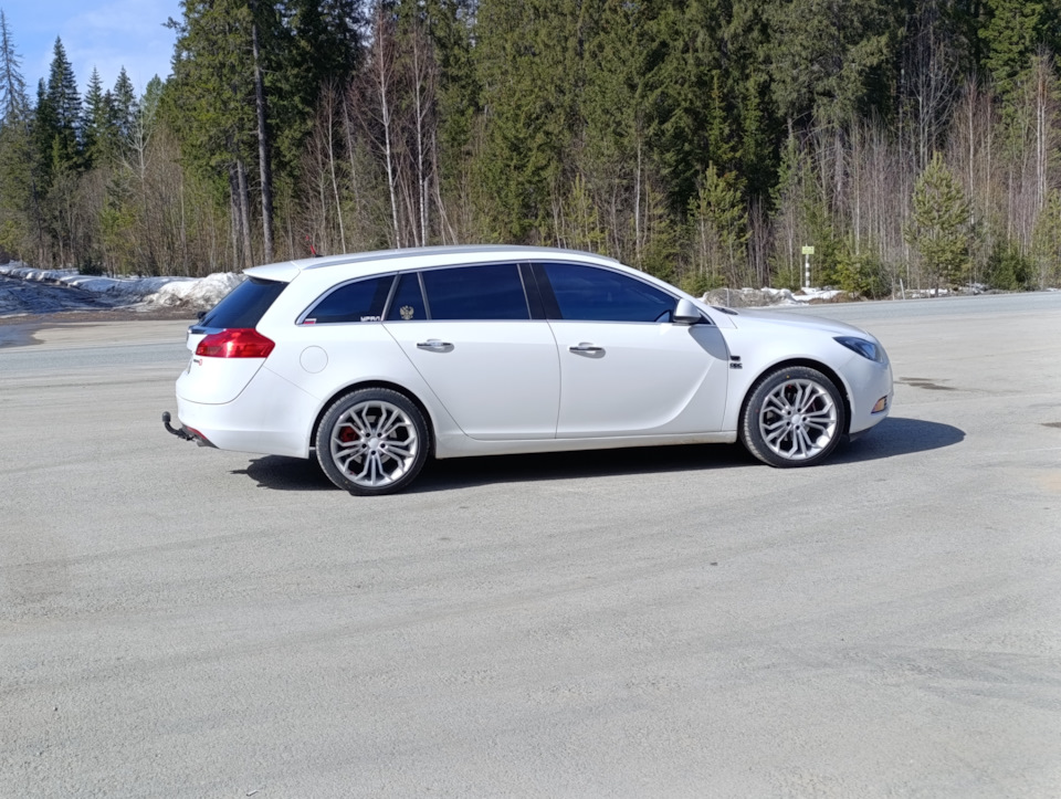Фото в бортжурнале Opel Insignia (1G)