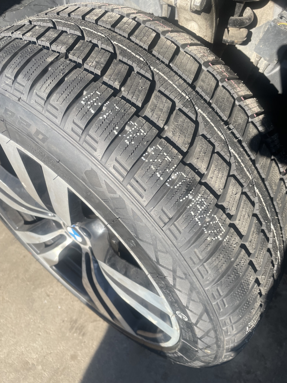 Фото в бортжурнале BMW X5 (E70)