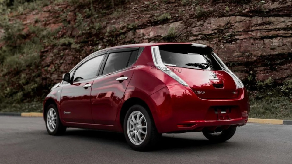 Nissan Leaf Помада
