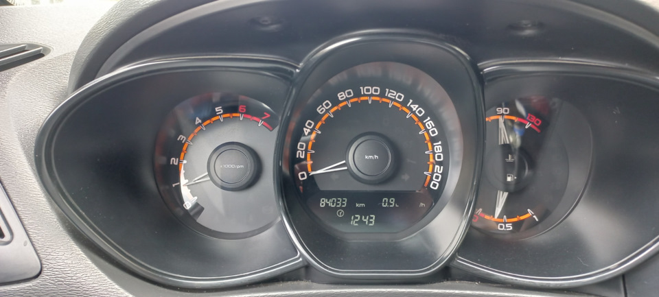 Фото в бортжурнале Lada Vesta (1G)