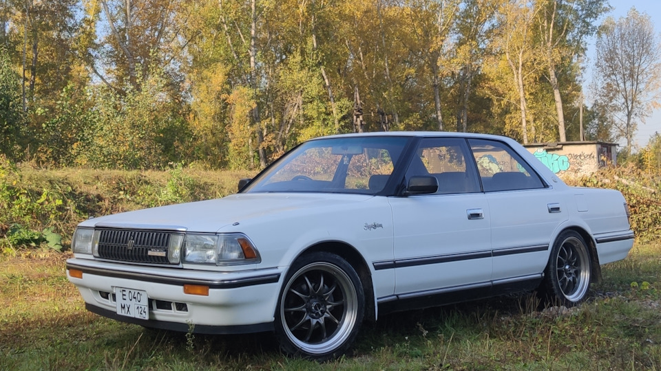 Toyota Crown 1G_GZE