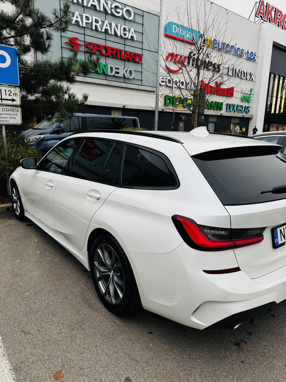 Photo from the logbook BMW 3 series Touring (G21)