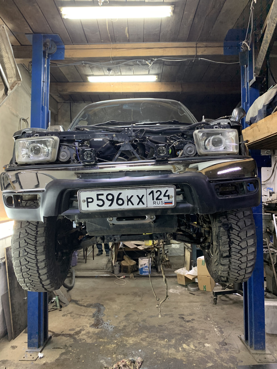 Фото в бортжурнале Toyota Hilux Surf (2G)