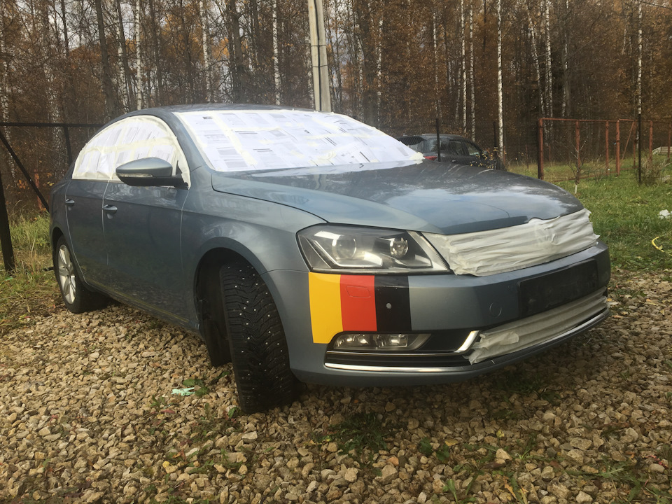 Свежая наклеечка))) — Volkswagen Passat B7