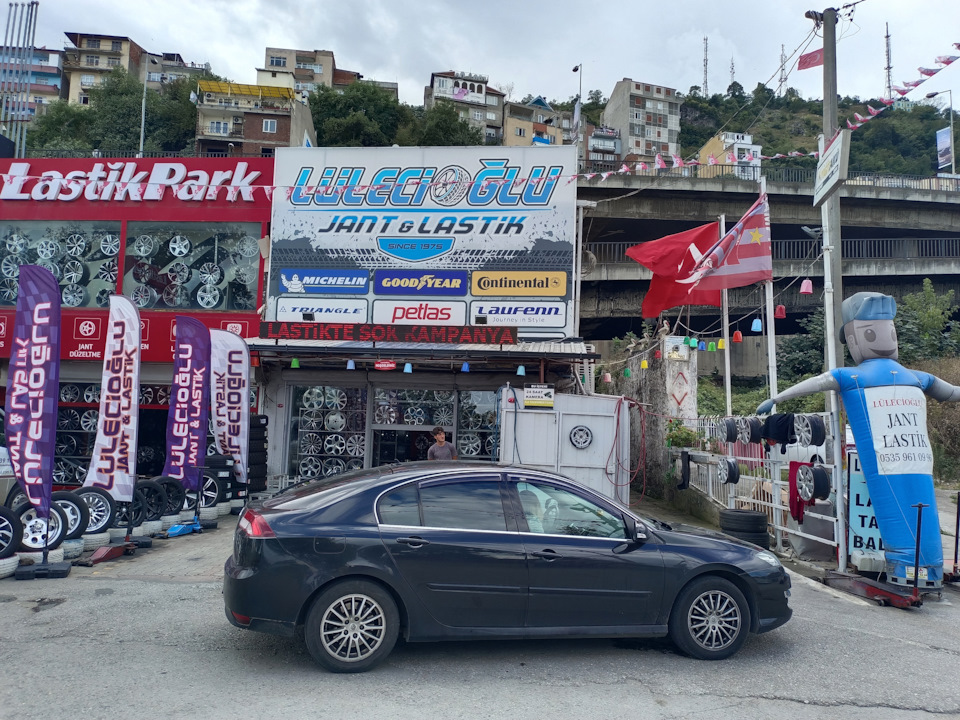 Фото в бортжурнале Renault Laguna III. Запчасти на фото: 961099