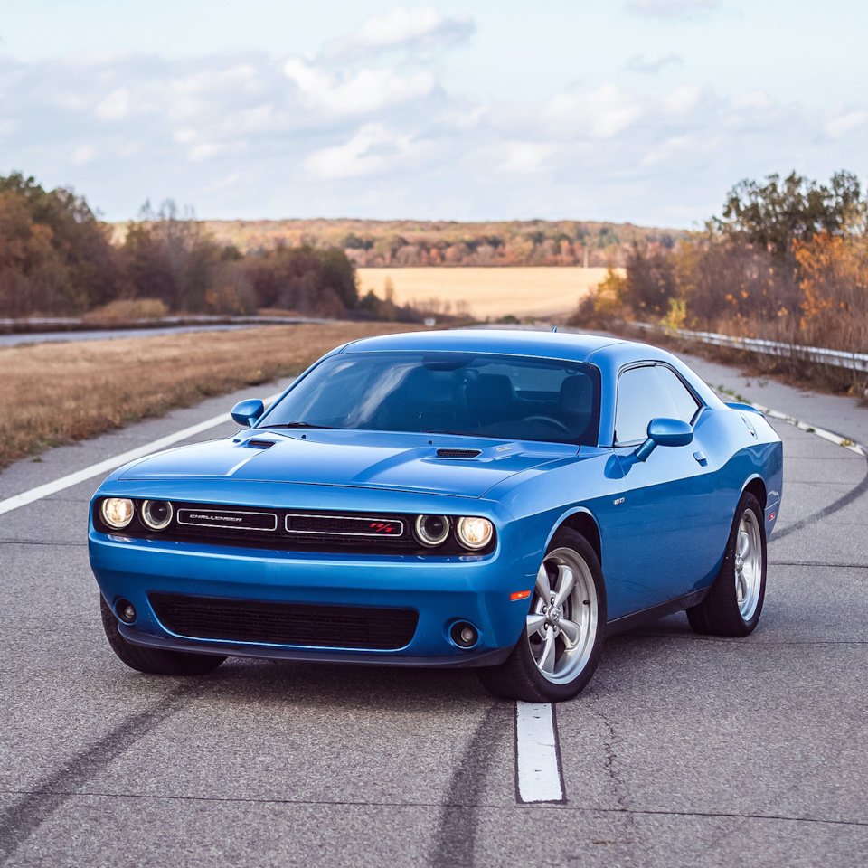 Фото для привлечения внимания 🤓 — Dodge Challenger