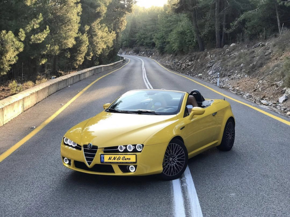 Фото в бортжурнале Alfa Romeo Spider (939)