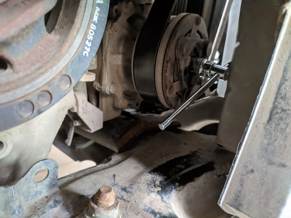 шкив компрессора — Honda Civic 4D (8G)
