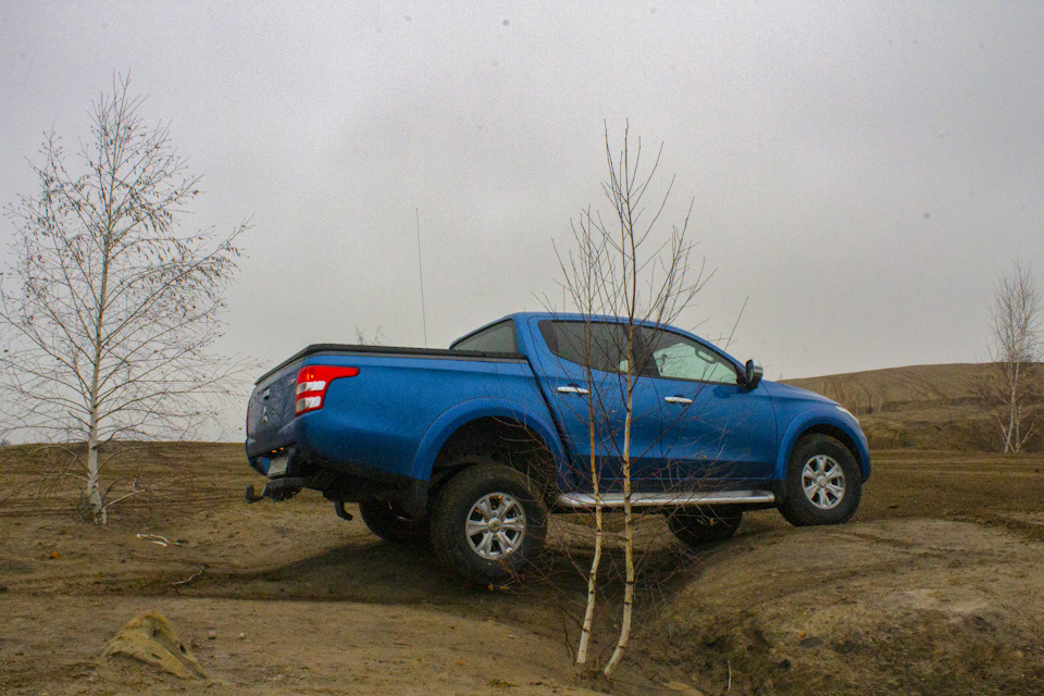 Фото в бортжурнале Mitsubishi L200 (5G)