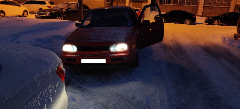 Всем мир — Volkswagen Golf Mk3