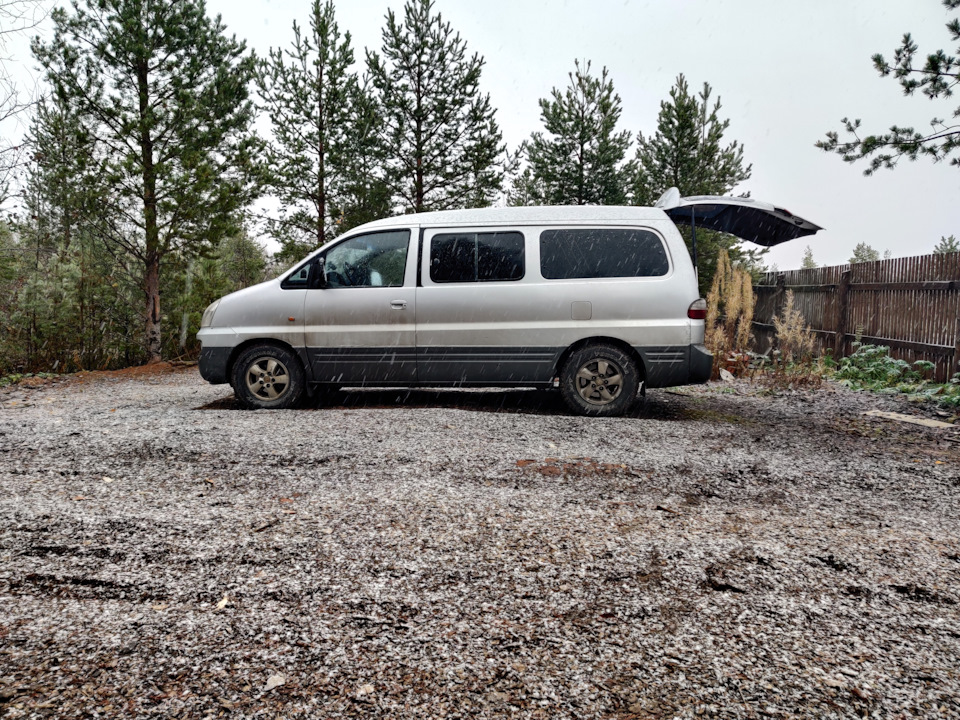 Фото в бортжурнале Hyundai Starex (1G)